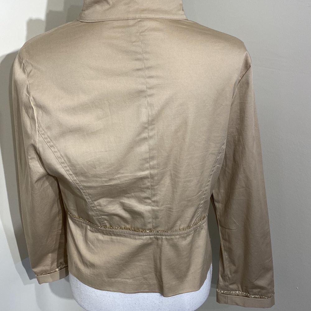 Jacket - Picture 6 of 7